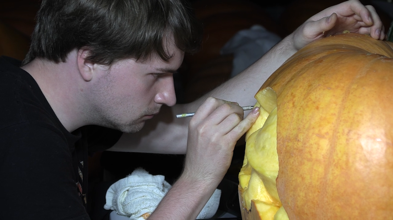 Lima hosts inaugural Pumpkin Invasion with live carving and contests